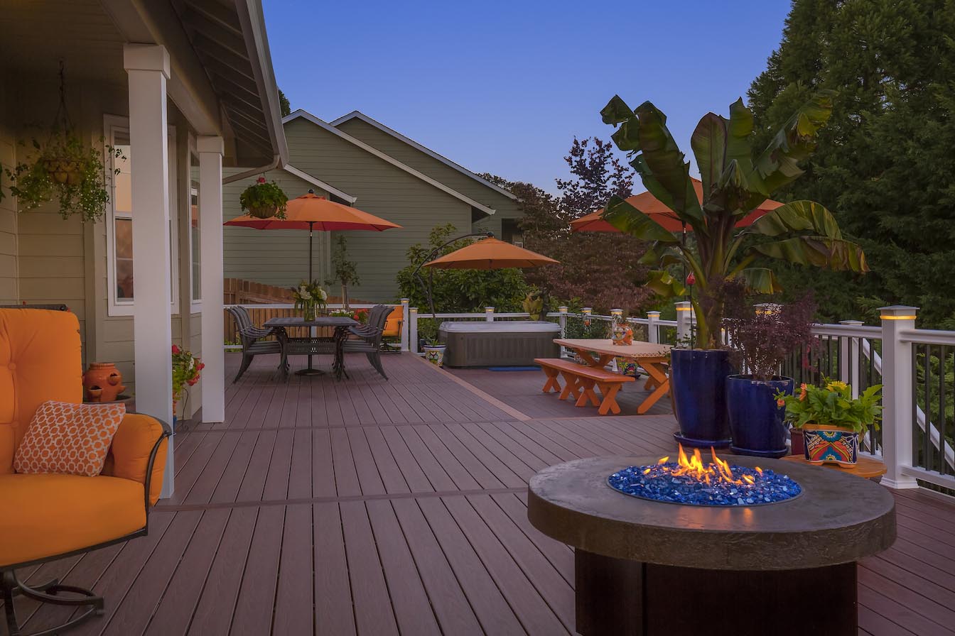 Tropical Decking Collection | Composite Decking | TimberTech Doe